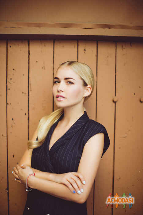 Анна  Звижинская фото №903634. Загружено 11 Августа 2015