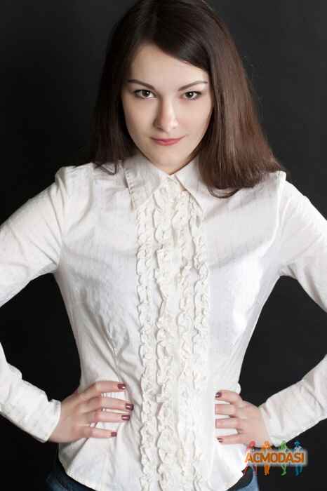 Елена Игоревна Трибрат фото №703492. Загружено 05 Августа 2014