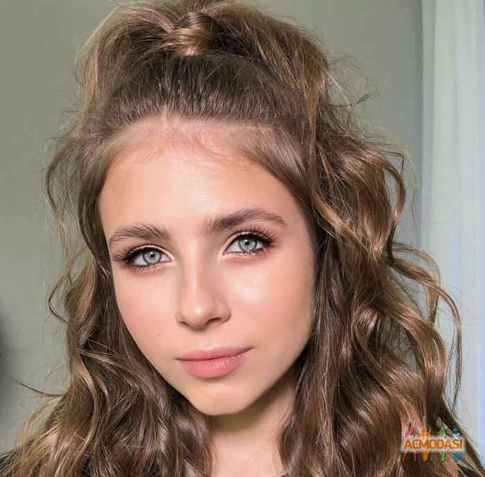 Арина Дмитриевна Лицкевич фото №1458968. Загружено 16 Мая 2019