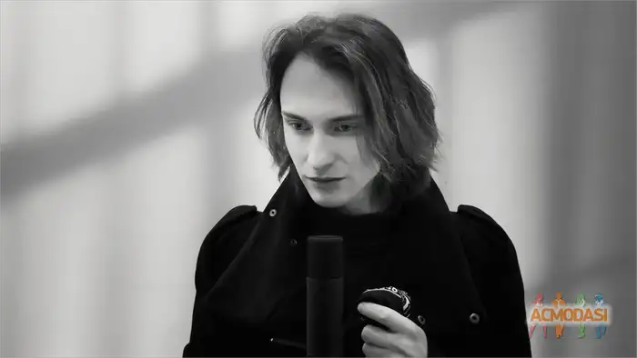 Linad  Veerd фото №1938851. Загружено 16 Октября 2025