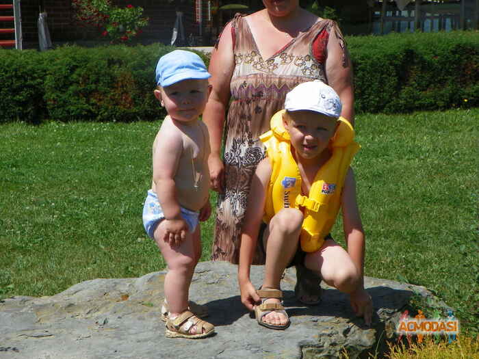 Юлія Вікторівна Білинська-Петракова фото №240223. Загружено 18 Августа 2012