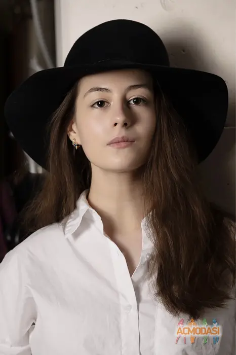 Алина Игоревна Петрова фото №1932130. Загружено 22 Июля 2025