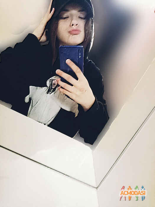 Ангелина Анатольевна Комисарова фото №1613788. Загружено 28 Июня 2020