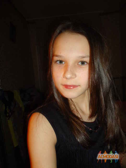 Юлия Исянгулова Салаватовна фото №561799. Загружено 04 Января 2014