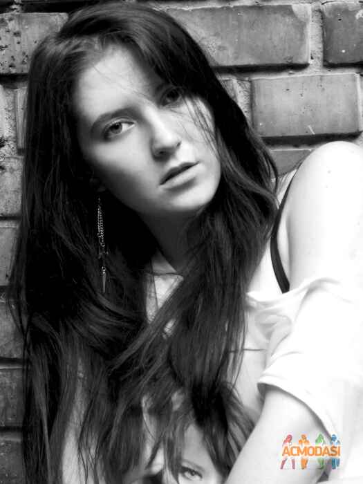 Ася   фото №279590. Загружено 29 Октября 2012