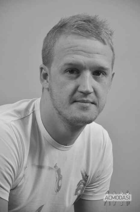 Роман Игоревич Громов фото №945364. Загружено 26 Октября 2015