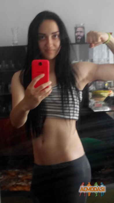 Яна Витальевна Пономарева фото №654265. Загружено 17 Мая 2014