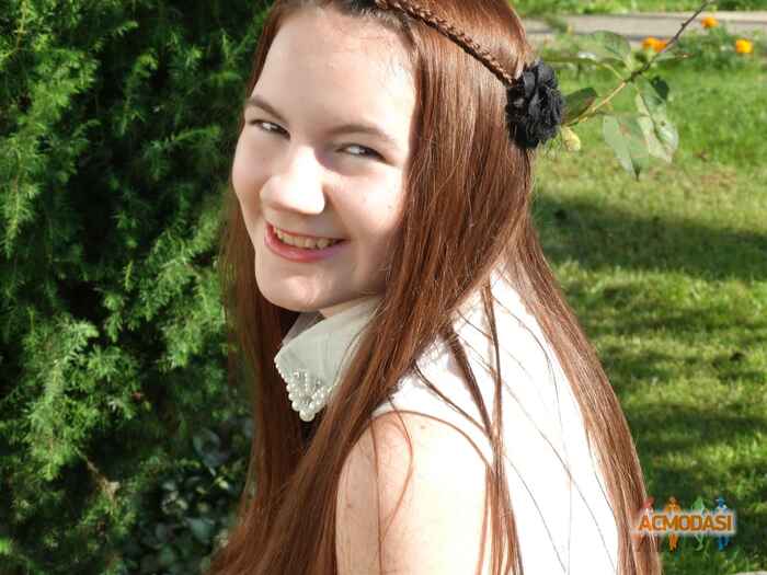 Kate  Mirror фото №924132. Загружено 20 Сентября 2015