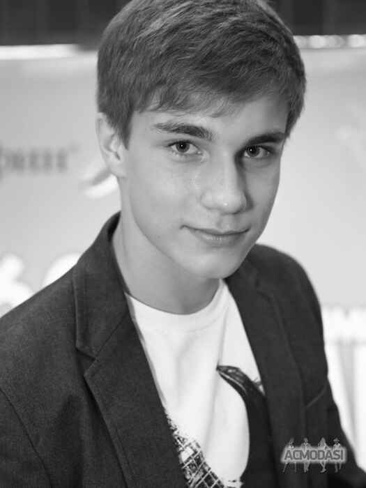 Петр Русланович Малкин фото №669074. Загружено 13 Июня 2014