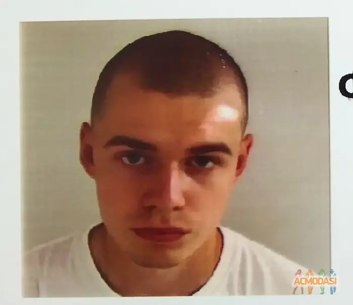 Артур  Фомин фото №1931671. Загружено 17 Июля 2025