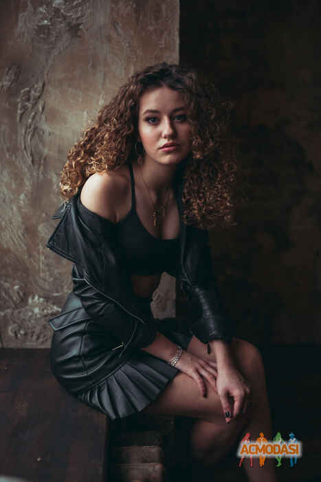 Софья Юрьевна Шамонова фото №1549758. Загружено 13 Декабря 2019