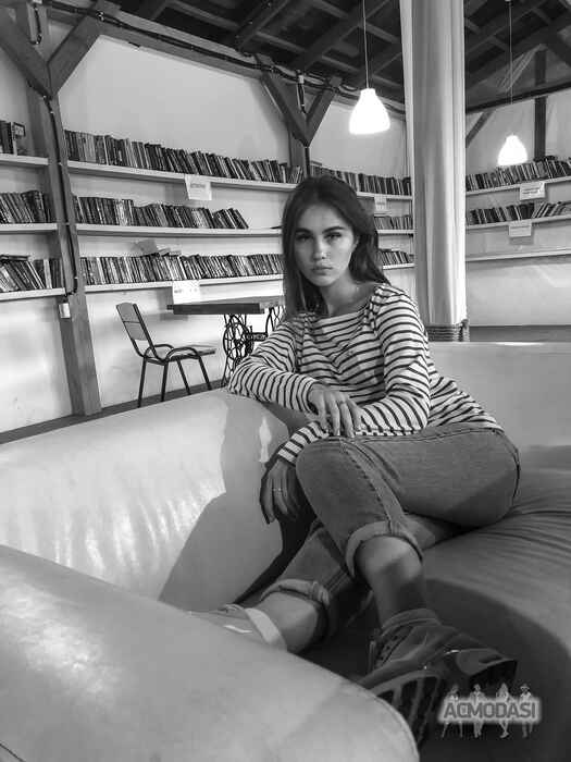 Ксения  Рогозян фото №1620554. Загружено 18 Июля 2020