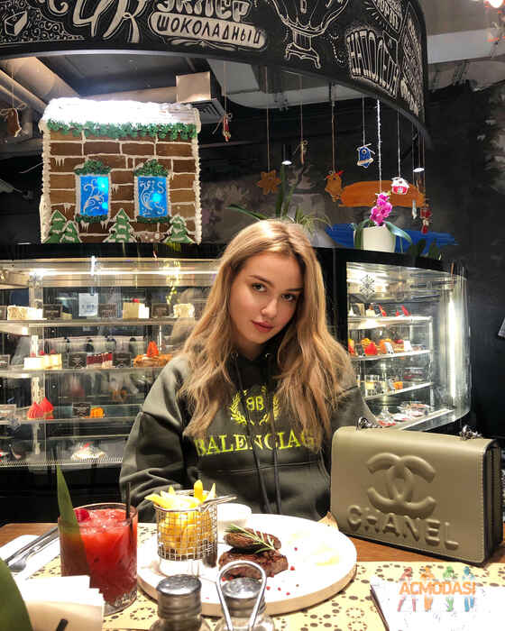 Олеся Сергеевна Петрейчук фото №1690232. Загружено 12 Марта 2021