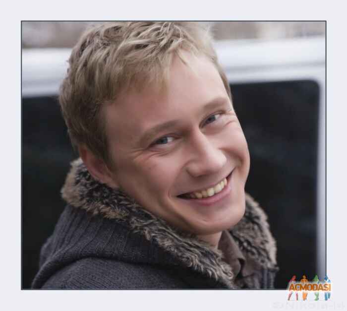Роман Олегович Санин фото №135869. Загружено 23 Января 2012