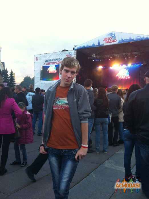 Роман Геннадьевич Журавлёв фото №491111. Загружено 14 Сентября 2013