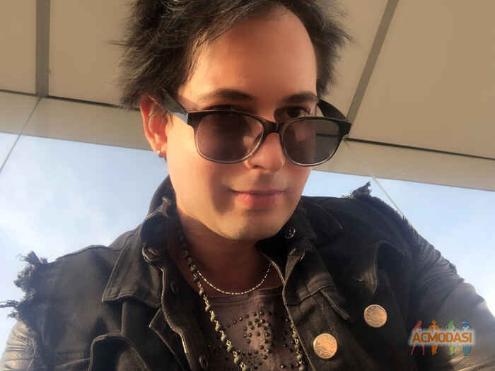 Артем  Паскару фото №1659838. Загружено 25 Ноября 2020