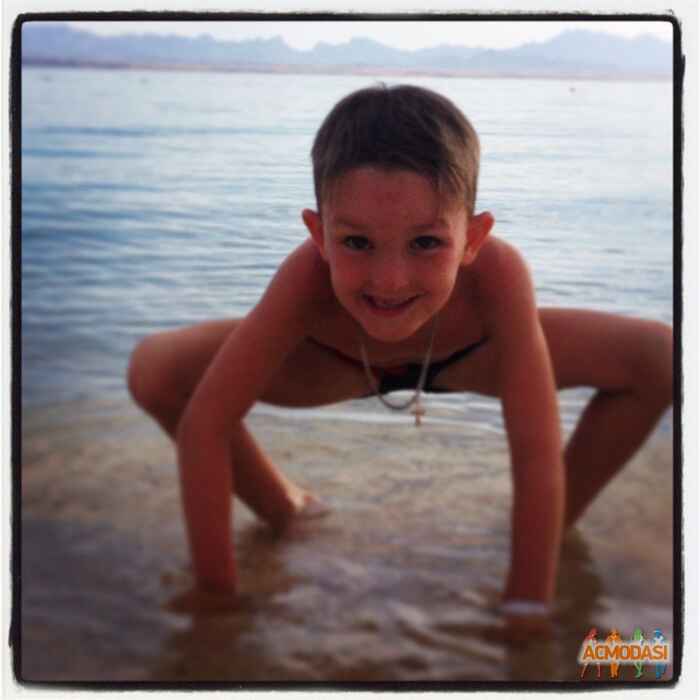 Артем   фото №703786. Загружено 05 Августа 2014