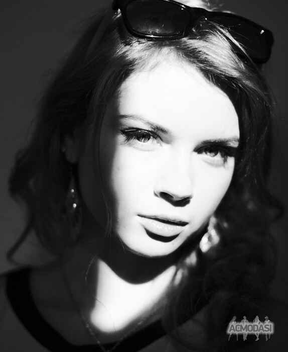 Алёна Максимовна Комарова фото №509939. Загружено 14 Октября 2013