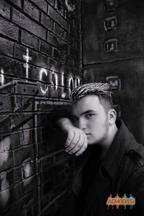 Зимин Максим Николаевич фото №512708. Загружено 17 Октября 2013