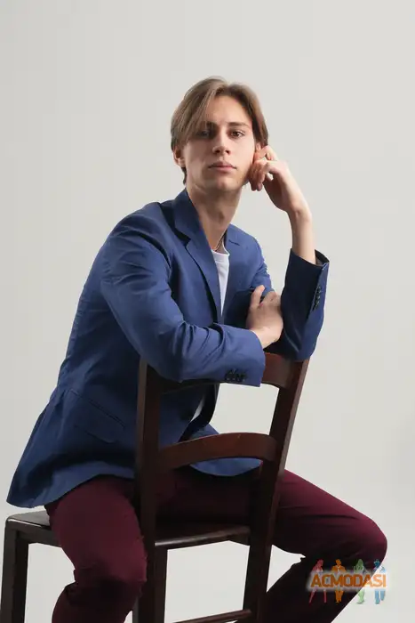 Даня  Колесов фото №1942718. Загружено 01 Декабря 2025