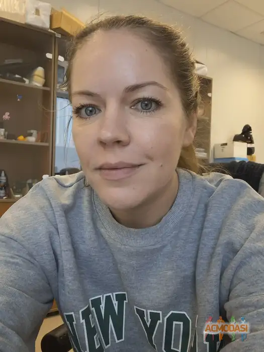 Галина   фото №1939496. Загружено 25 Октября 2025