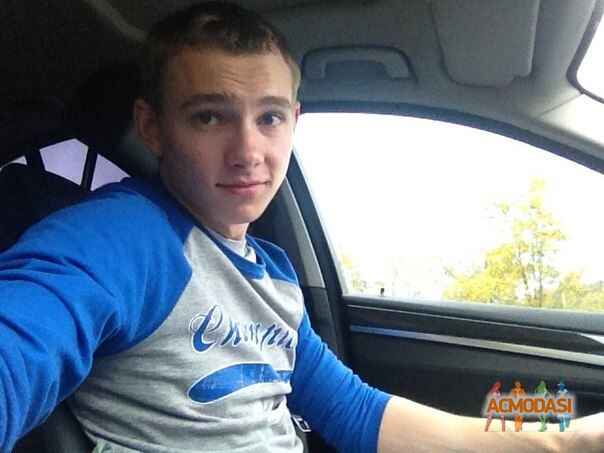 Юрий Юрьевич Одеколонов фото №854212. Загружено 26 Апреля 2015