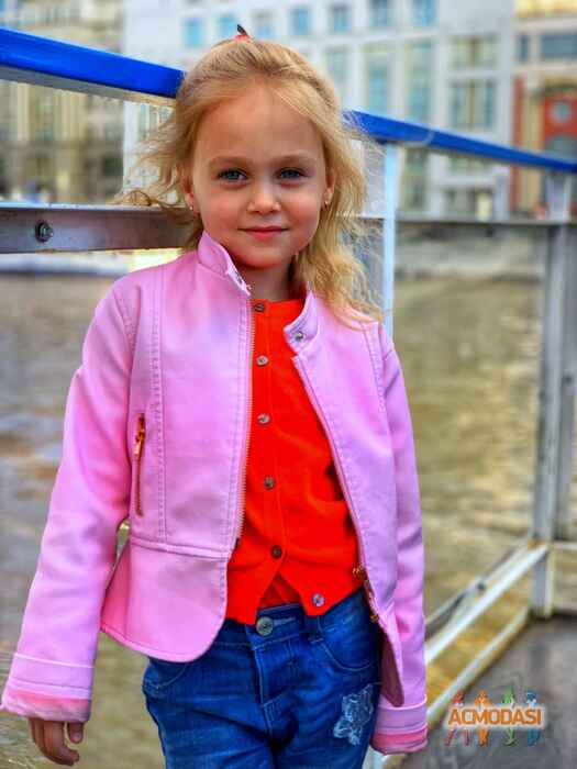 Валерия Андреевна Лазарева фото №1487116. Загружено 17 Июля 2019