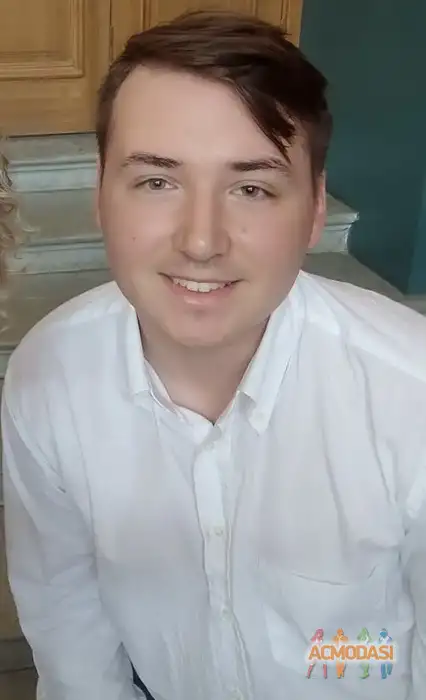 Илья   фото №1938728. Загружено 15 Октября 2025