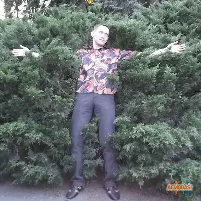 Юрий Анатольевич Миклухо фото №918125. Загружено 08 Сентября 2015