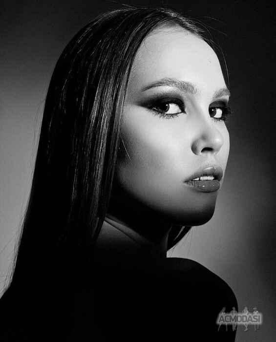 Виктория  Скляренко фото №1728932. Загружено 02 Августа 2021