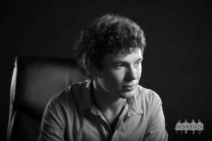 Денис Владимирович Сутыка фото №678969. Загружено 26 Июня 2014