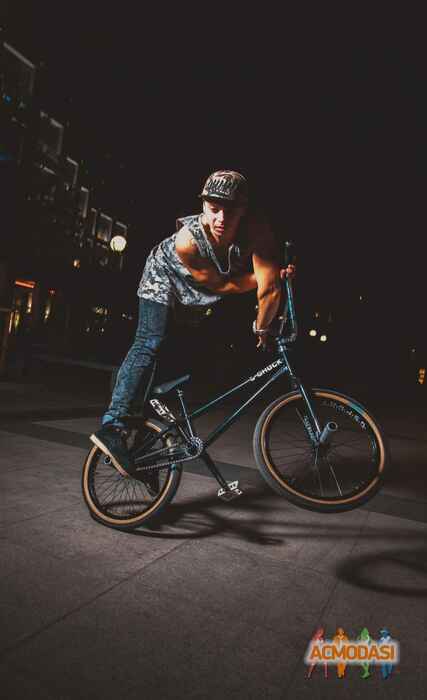 Евгений Игоревич Саватеев фото №842312. Загружено 31 Марта 2015