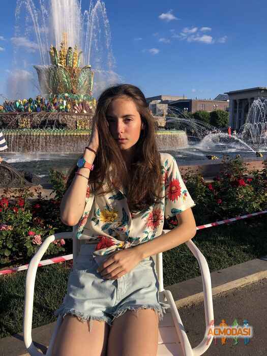 Полина Руслановна Михайленко фото №1578788. Загружено 03 Марта 2020