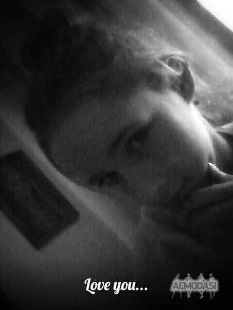 Каролина Юрьевна Гулеватая фото №980125. Загружено 17 Января 2016