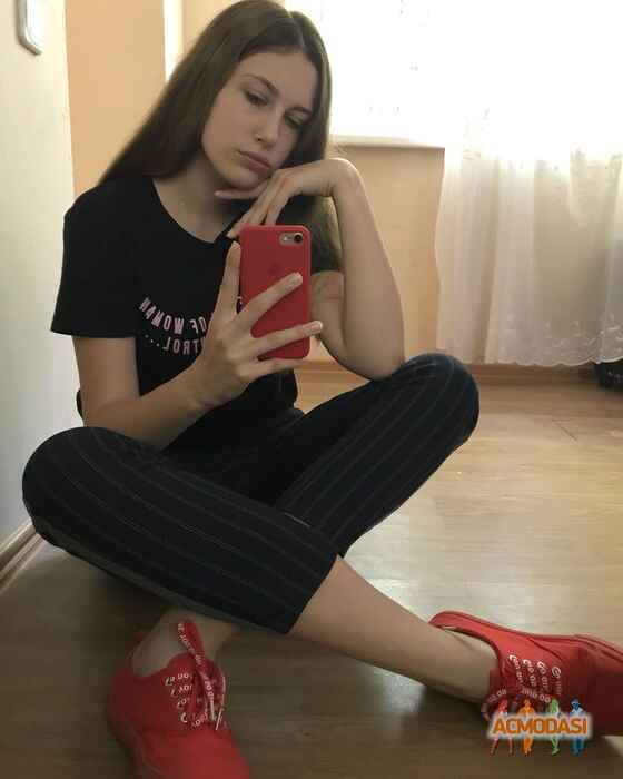 Милена Денисовна Симонова фото №1352920. Загружено 02 Августа 2018
