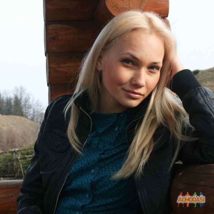 Каролина  Твинг фото №121981. Загружено 20 Декабря 2011