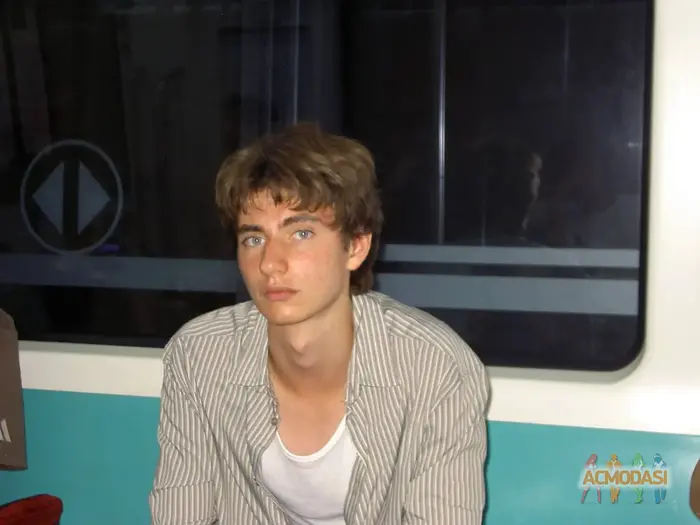 Максим  Русакевич фото №1932385. Загружено 26 Июля 2025