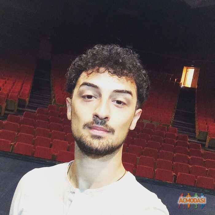 Юрий Артурович Артс фото №912076. Загружено 26 Августа 2015