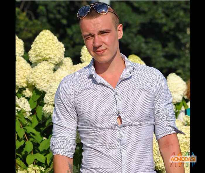 Роман Владимирович Карасев фото №1075963. Загружено 24 Августа 2016