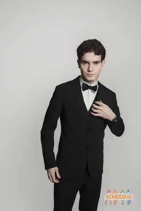 Артуро  Семёнов Альфонсо фото №1946380. Загружено 31 Января 2026