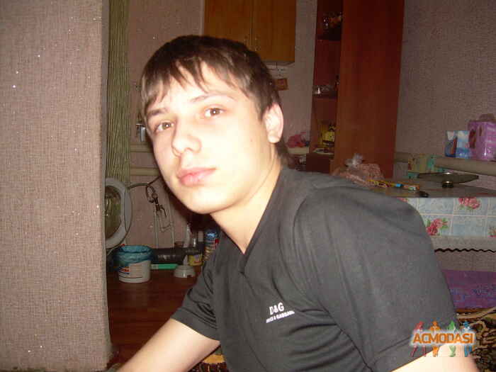 Tolik  Smallvill фото №296886. Загружено 24 Ноября 2012