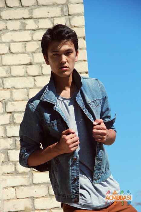 Дархан  Байнакатов фото №580937. Загружено 26 Января 2014