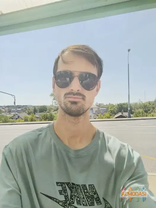 Макс  Приказчиков фото №1937848. Загружено 03 Октября 2025