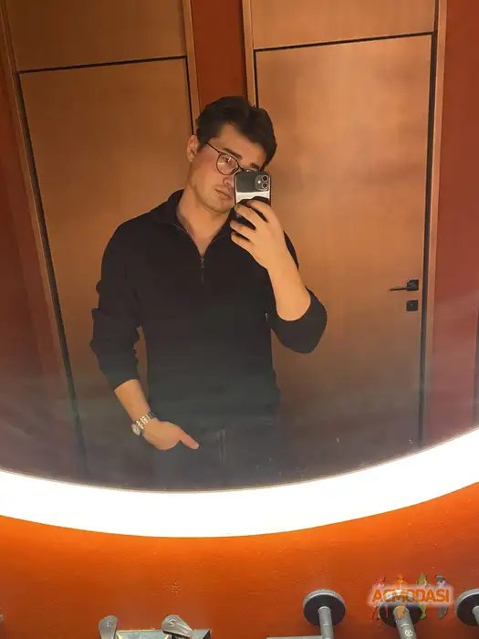 Шах  Эргашбоев фото №1944175. Загружено 24 Декабря 2025