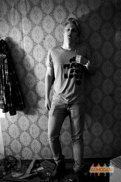 Никита Александрович Калинин фото №276931. Загружено 24 Октября 2012