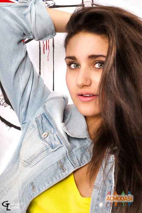 Арина  Скрпкина фото №959841. Загружено 25 Ноября 2015