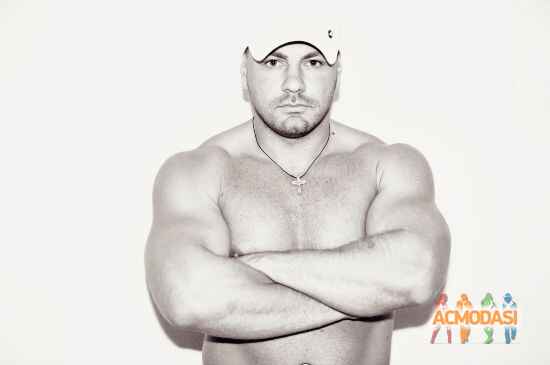 Темников  Алексей фото №359881. Загружено 07 Марта 2013