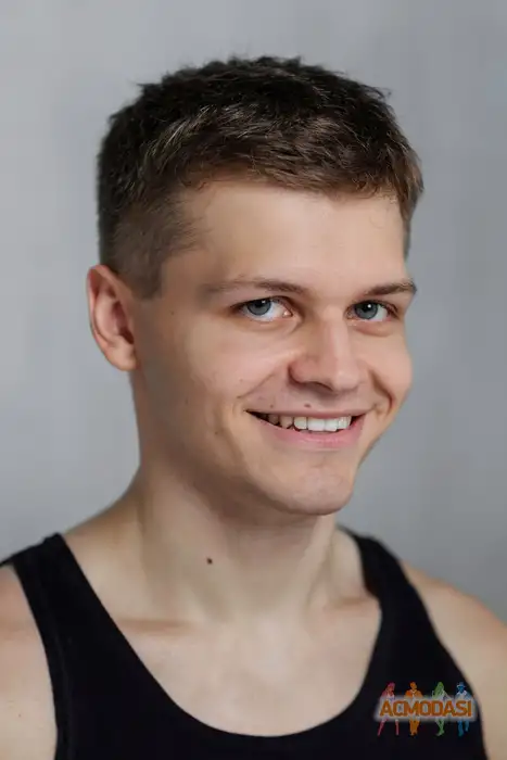 Кирилл  Владимиров фото №1940732. Загружено 06 Ноября 2025