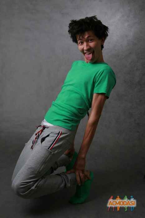 Самижон Шухратович Самиев фото №27645. Загружено 16 Марта 2011