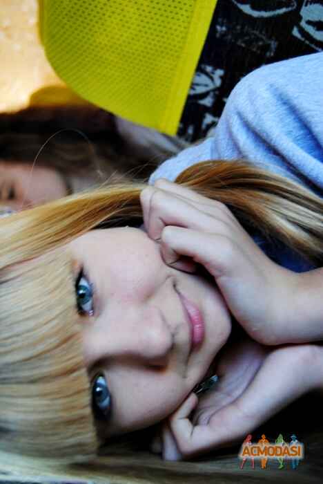 Алина Вячеславовна Люб***ева фото №81039. Загружено 04 Октября 2011